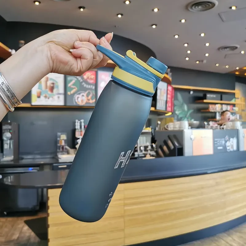 UNBREKABLE SPORTS WATER BOTTLE