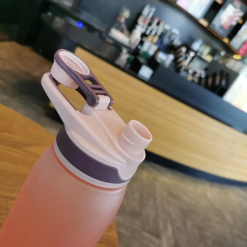 UNBREKABLE SPORTS WATER BOTTLE