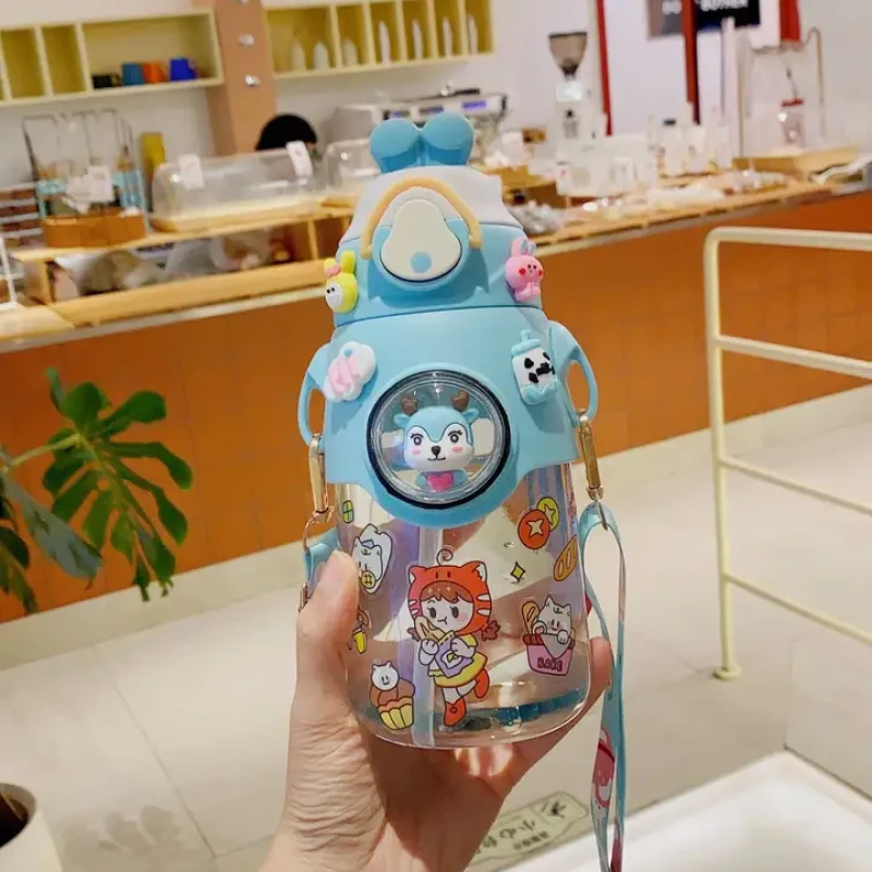 FANCY GAZELLE WATER BOTTLE