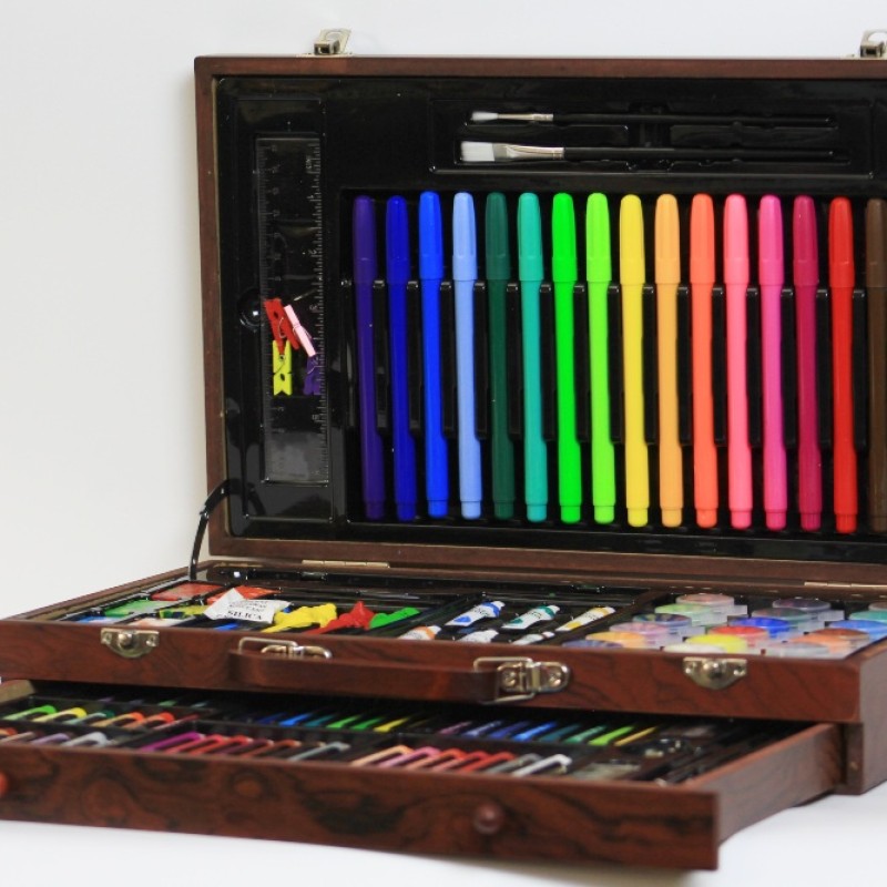 COLORING SET
