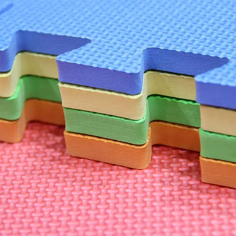 PUZZLE FLOOR FOAM - EVA FOAM - COLORFUL PIECES - 30*30