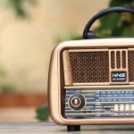 CLASSIC BT SPEAKERS & RADIO - MEDIUM